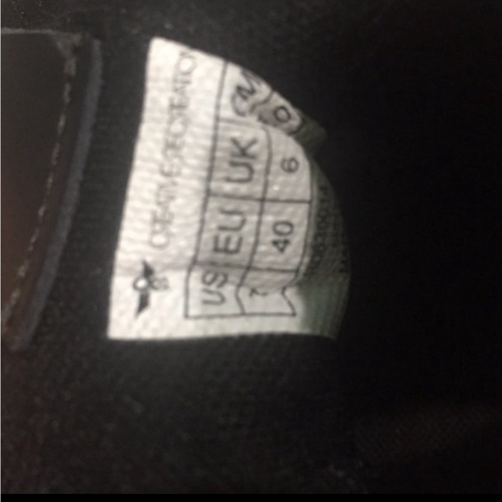 Size 7 - Picture 5 of 7